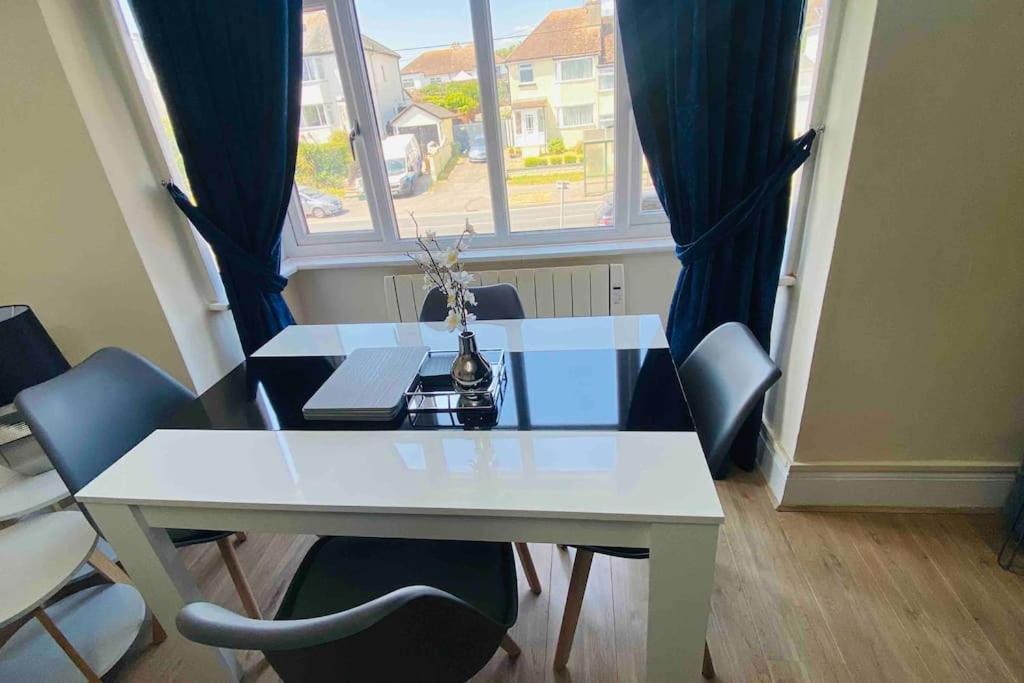 Family Marine Apartment With Sea View Долиш Экстерьер фото